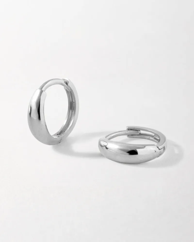 Edge of Ember Style | Bold Huggie Earrings - White Gold