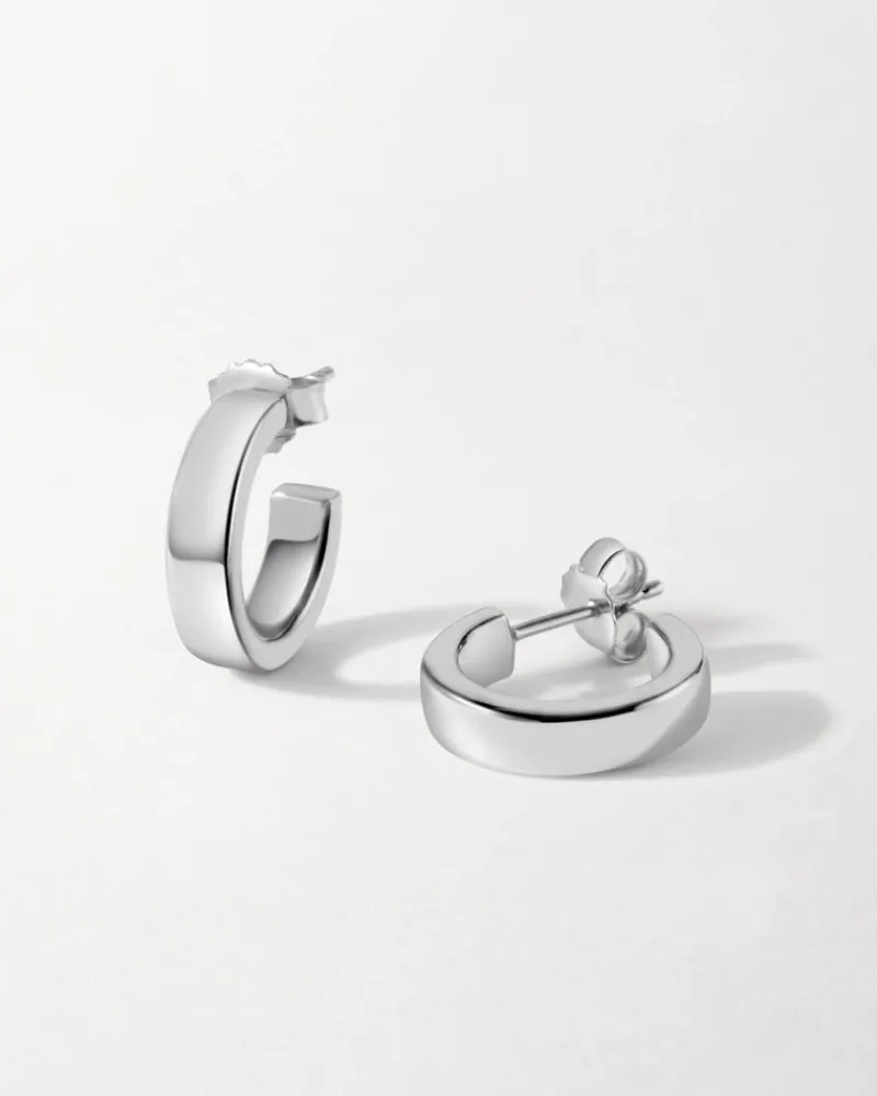 Edge of Ember Hoops | Style | Charlotte Collins Twist Hoop Earrings - Silver