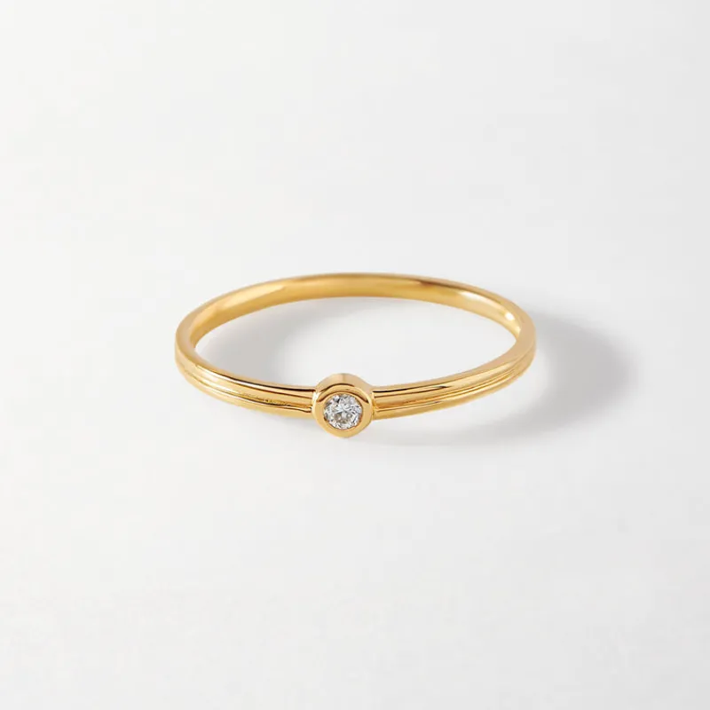 Edge of Ember Studs | Style | Dainty Solitaire Diamond Earrings - Yellow Gold