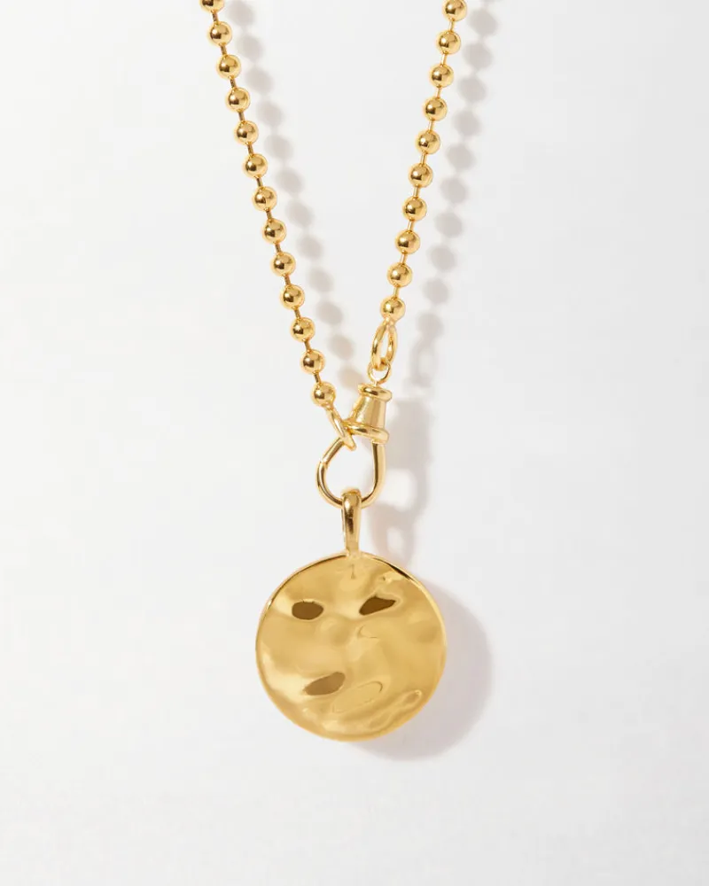 Edge of Ember Chain | Style | Globe Chain Bracelet