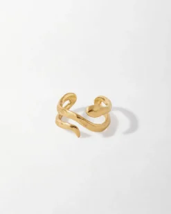 Edge of Ember Style | Hand in Hand Opal Earrings