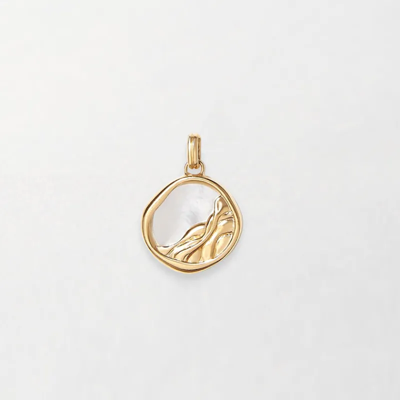 Edge of Ember Style | Textured Pearl Necklace